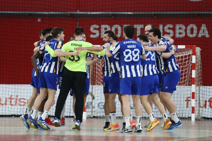 FC Porto continua na luta pelo título