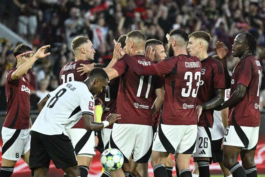 Sparta v poločase vedla nad - Araratem-Armenia o gól.