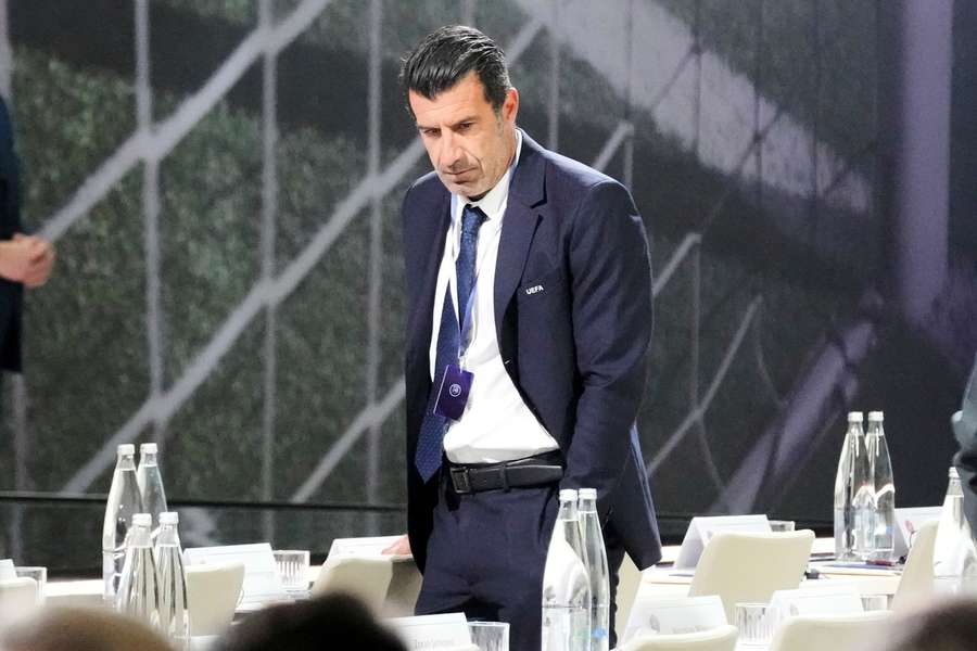 Luís Figo, ex internacional portugués