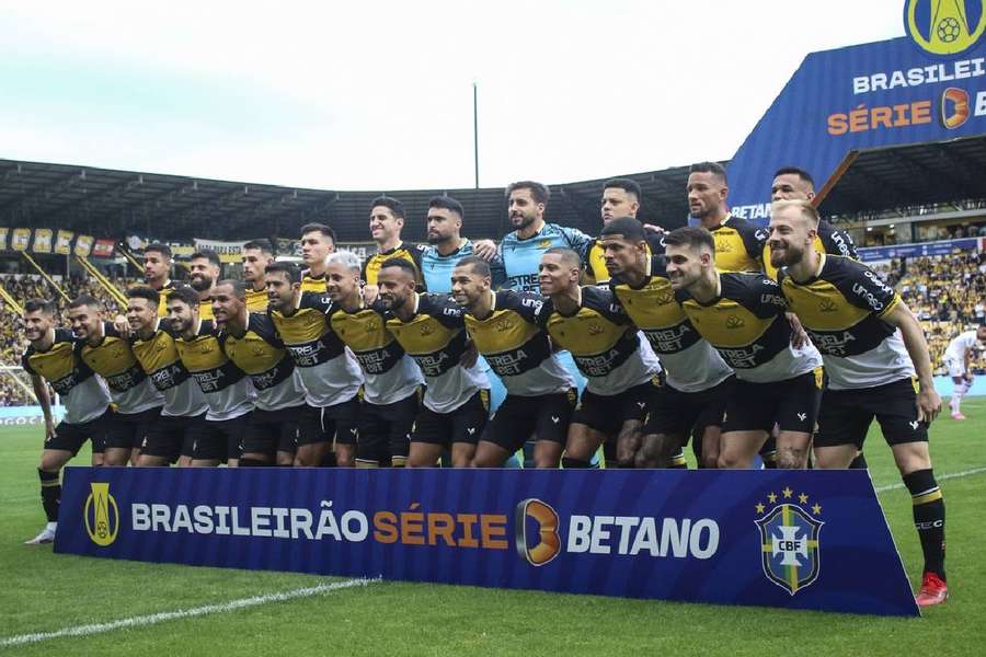 Criciúma fecha com Felipe Vizeu para a Série B do Brasileiro