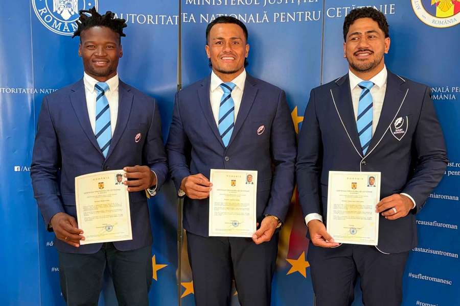 România a naturalizat trei jucători de rugby: Fonovai Tangimana, Jason Tomane şi Kuselo Moyake România a naturalizat trei jucători de rugby: Fonovai Tangimana, Jason Tomane şi Kuselo Moyake