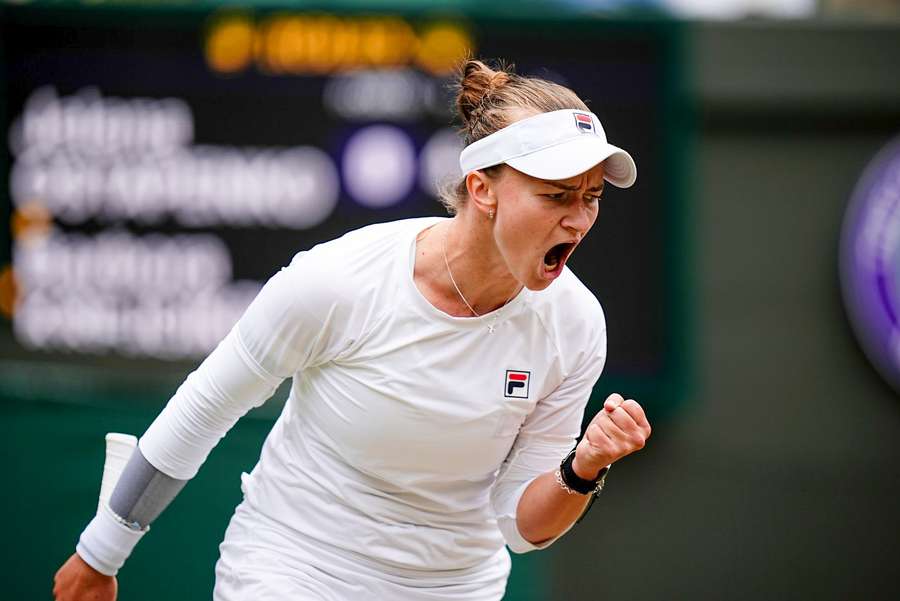 Krejcikova zagra w półfinale Wimbledonu.