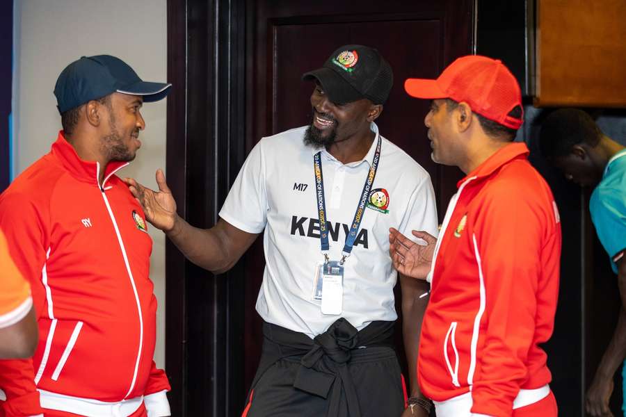 FKF President Hussein Mohammed (right) with vice-President Macdonald Mariga (centre) FKF President Hussein Mohammed (right) with vice-President Macdonald Mariga (centre)