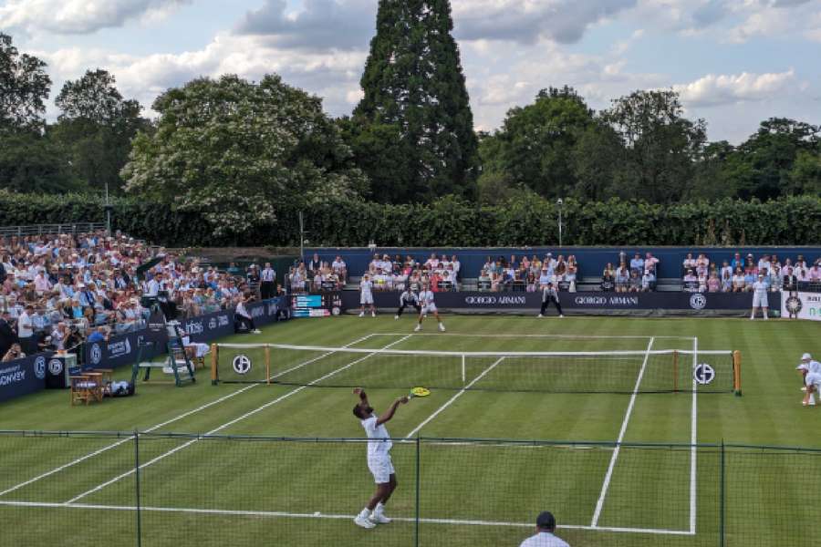 General view of Djokovic vs Tiafoe at Hurlingham