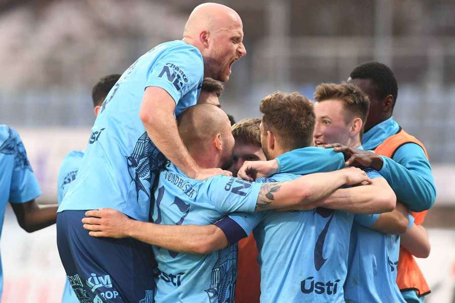 Žižkov dostal v Ústí tři branky. Prostějov vybojoval cenný bod na hřišti Vlašimi