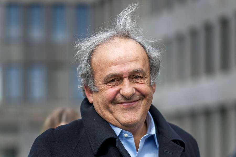 Platini estime qu'Infantino "doit partir" car il n'a pas "respecté les règles" du football Platini estime qu'Infantino "doit partir" car il n'a pas "respecté les règles" du football