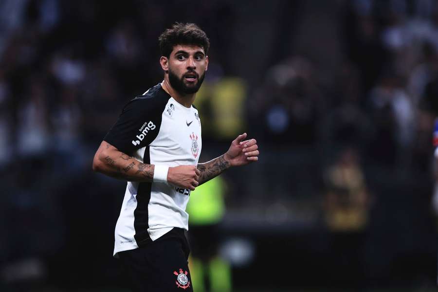 Yuri tinha acabado de voltar do DM