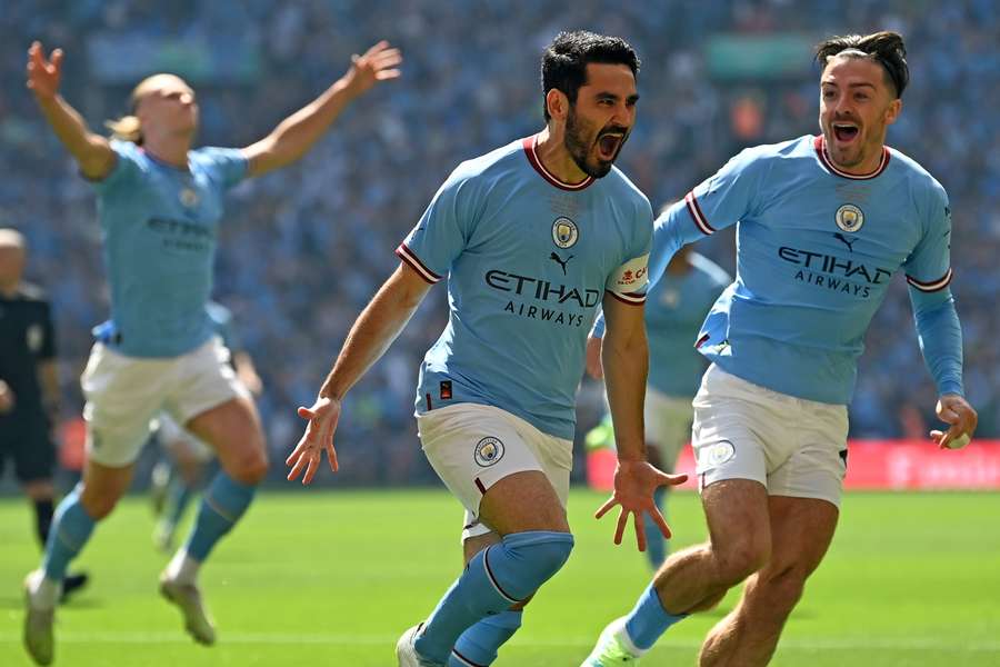 Ilkay Gündogan zet City in de eerste minuut op voorsprong