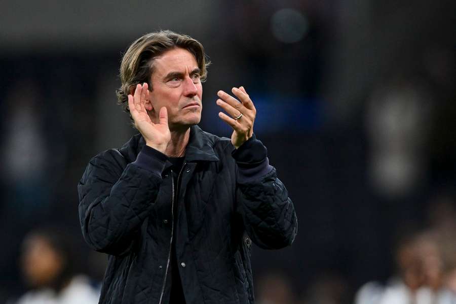 Tottenham boss Frank says he'll ignore the league table until April