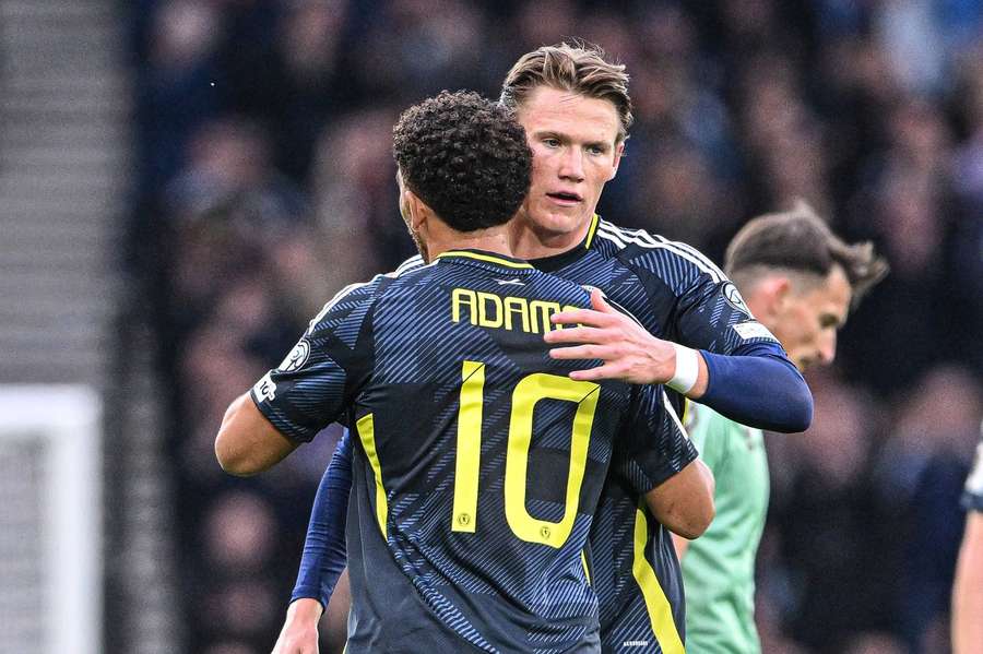Adams celebrates his goal with McTominay