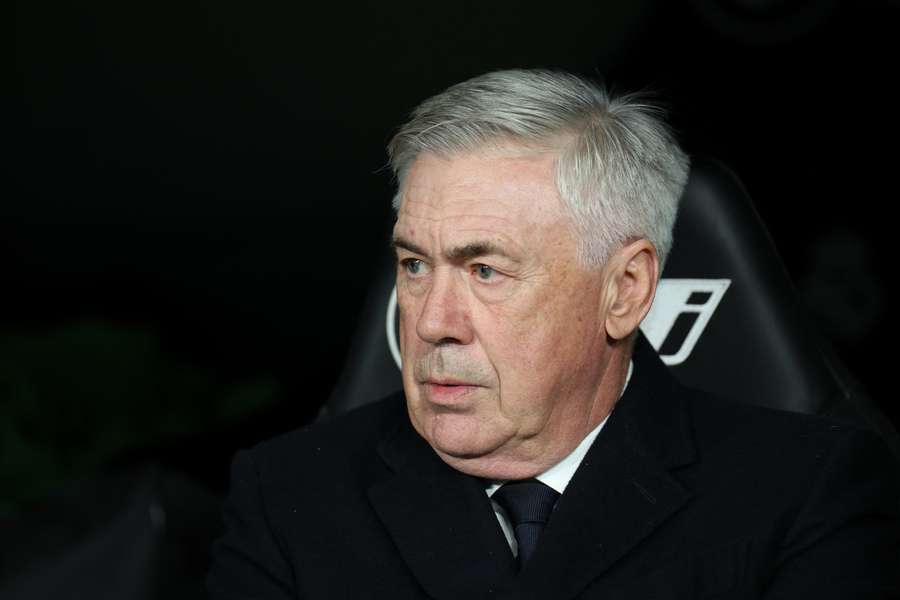 Carlo Ancelotti on the bench at the Bernabeu