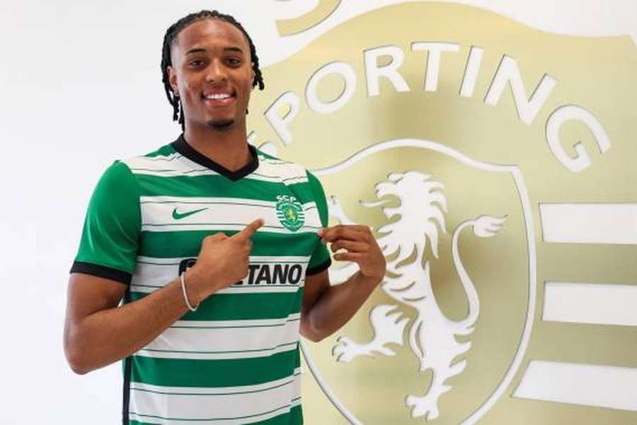 Chermiti vai ser reforço do Everton, de Inglaterra