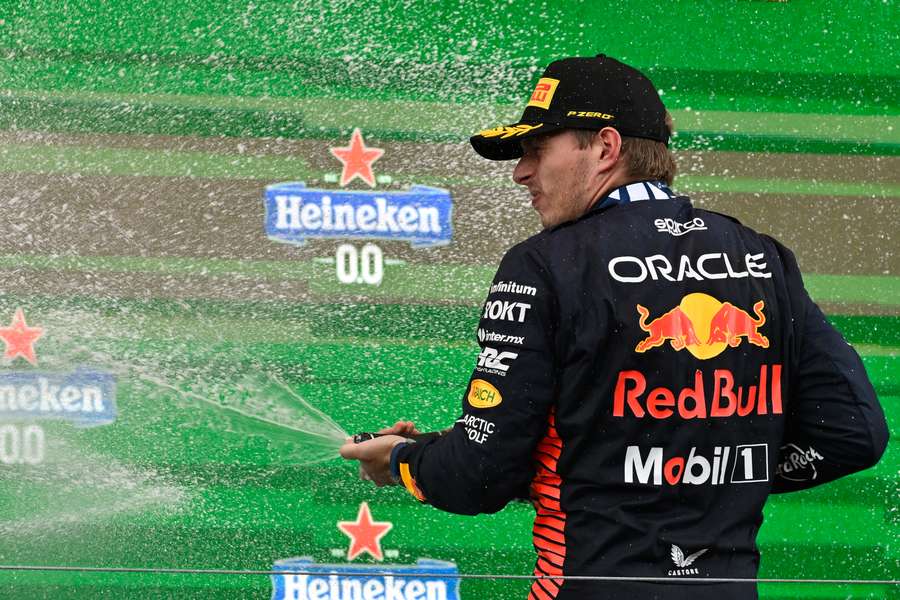 Max Verstappen heeft nog één overwinning nodig voor weer een nieuw record