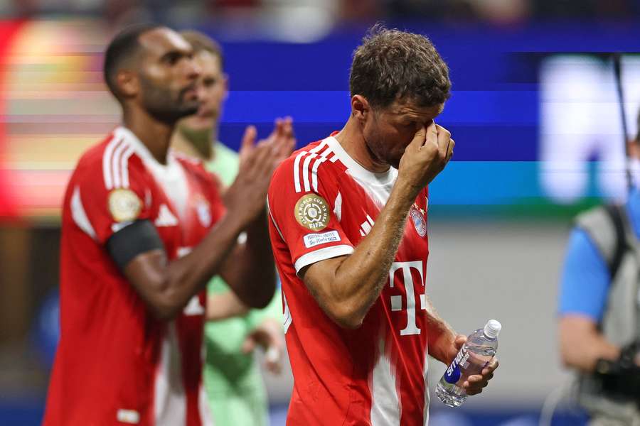 Müller ťažko prehĺtal prehru a vypadnutie s PSG.