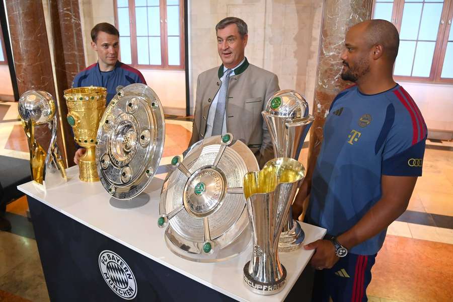 Söder (m.) und Kompany (r.) im September Söder (m.) und Kompany (r.) im September