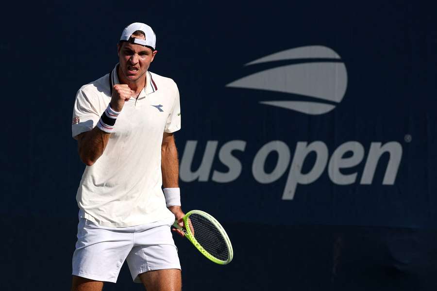 Jan-Lennard Struff steht in Runde 2.