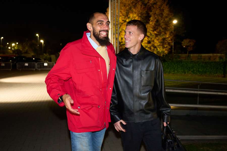 Borja Iglesias y Dani Olmo, a su llegada a Las Rozas