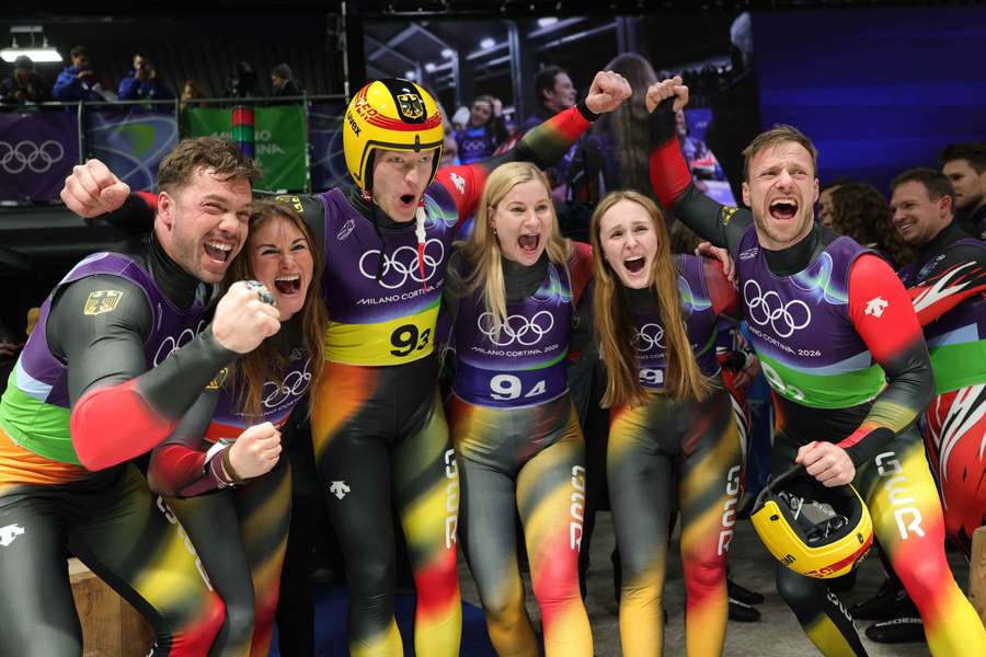 Das deutsche Team jubelt. Das deutsche Team jubelt.