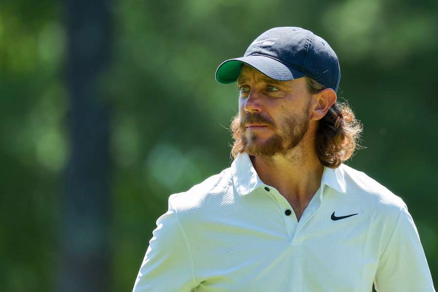 England's Tommy Fleetwood fired a six-under-par 65 to seize a one-stroke lead after the opening round of the PGA Wells Fargo Championship
