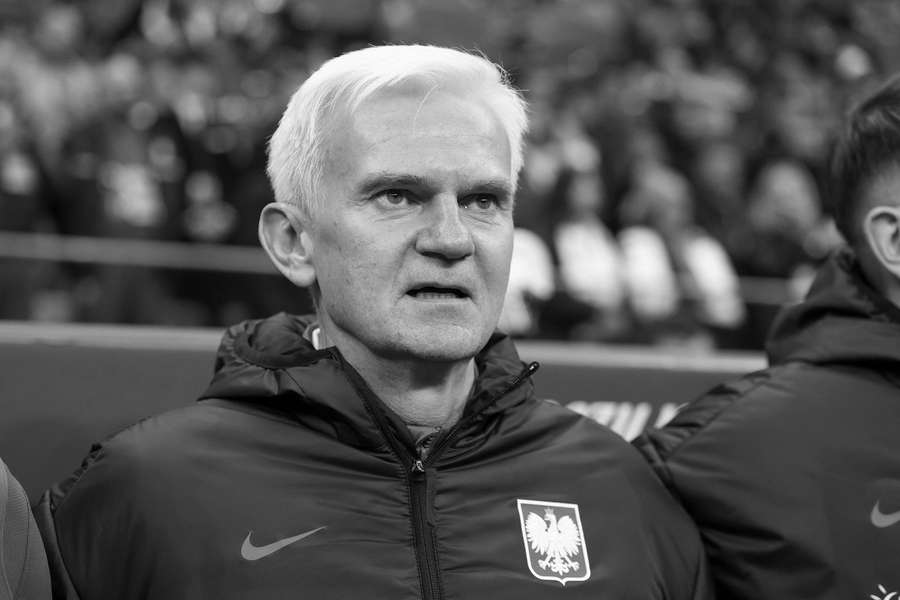 Środowisko polskiej piłki nożnej żegna Jacka Magierę. "Trudno znaleźć właściwe słowa" Środowisko polskiej piłki nożnej żegna Jacka Magierę. "Trudno znaleźć właściwe słowa"