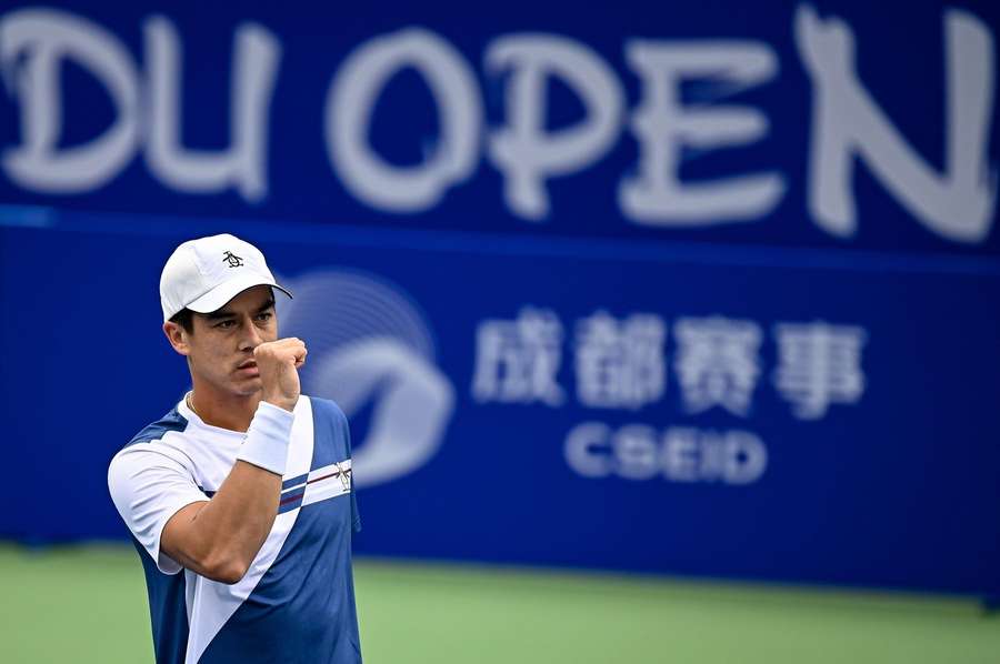 MacKenzie McDonald during his match against Botic van de Zandschulp