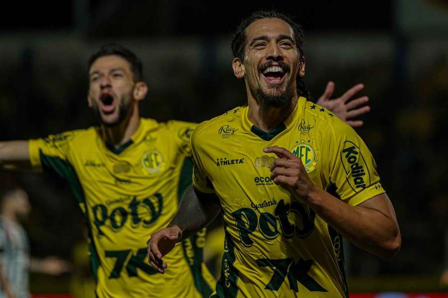 Chico da Costa abriu o placar em Mirassol 3x0 Santos