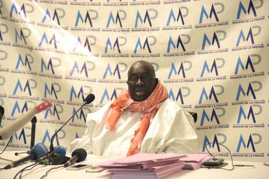 Papa Massata Diack está detido no Senegal e teve de ser julgado à revelia em França