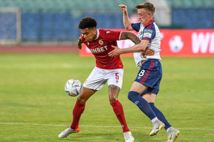 Bradley De Nooijer a semnat cu Gloria Buzău