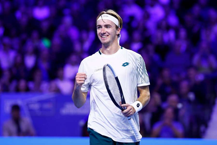 Alle Infos aus der Welt des Tennis: Mit dem Live-Tracker von Flashscore Alle Infos aus der Welt des Tennis: Mit dem Live-Tracker von Flashscore
