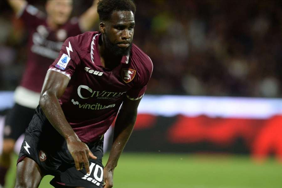 Boulaye Dia volta a ser opção para Paulo Sousa