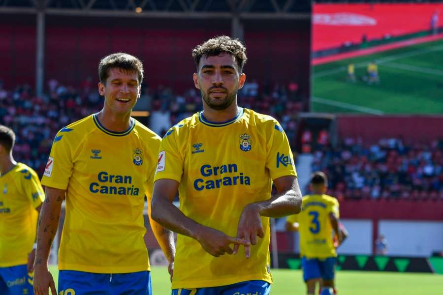 Munir celebra su gol ante el Almería 