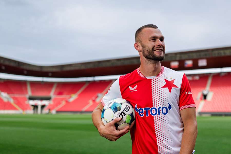 Sága Prekop? Slavia nabídla atraktivní podmínky nad úrovní zahraničí, odhalil Mikloško