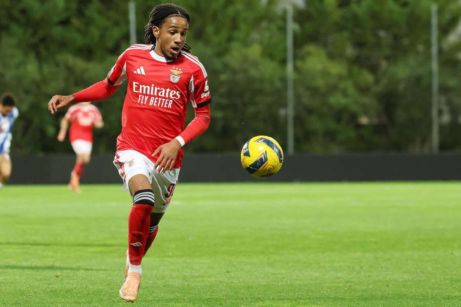 Jelani Trevisan ao serviço do Benfica Jelani Trevisan ao serviço do Benfica