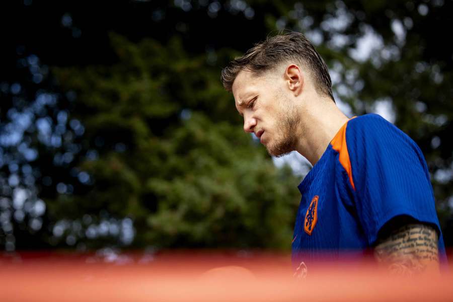 Wout Weghorst verliet de training zondag geïrriteerd