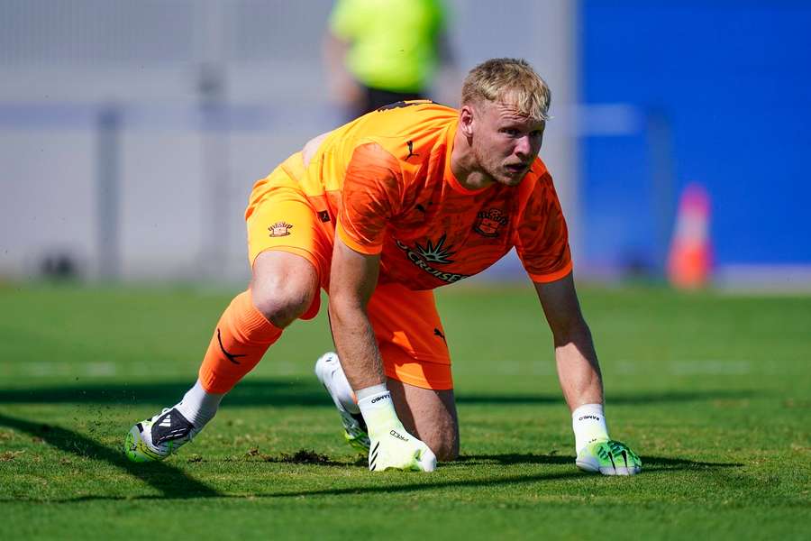 Ramsdale ao serviço do Southampton