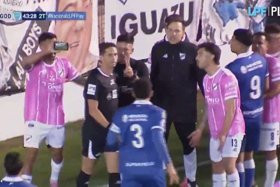 Zafarana, con el móvil
