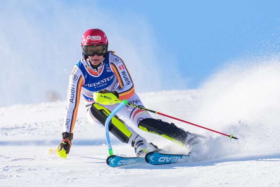 Lena Dürr konnte ihre Medaillenchancen in Saalbach nach dem ersten Durchgang im Slalom nicht untermauern.