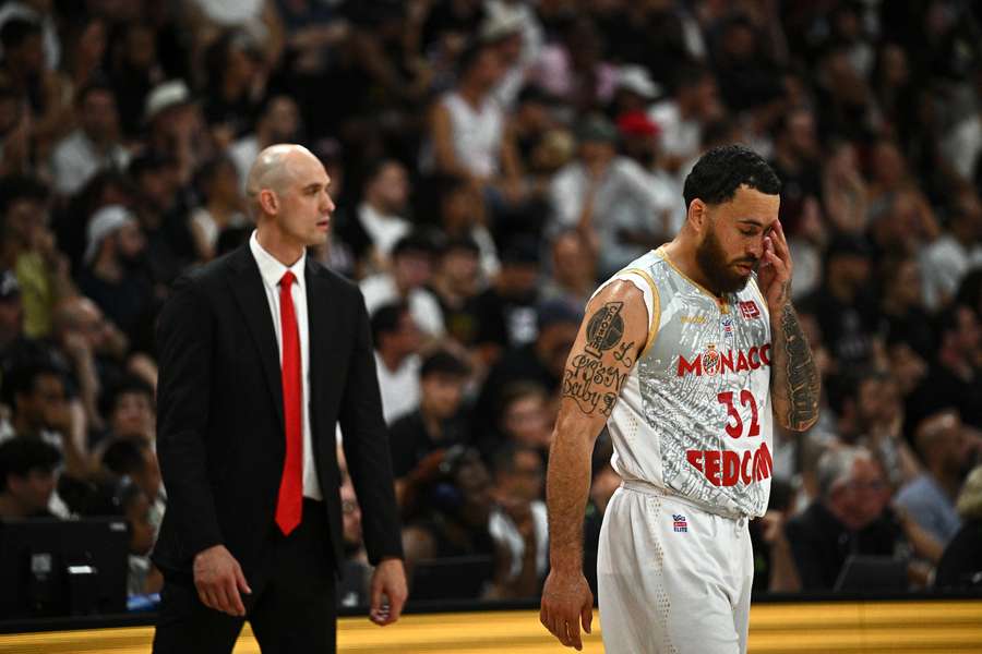 Mike James avec Monaco le 23 juin. Mike James avec Monaco le 23 juin.