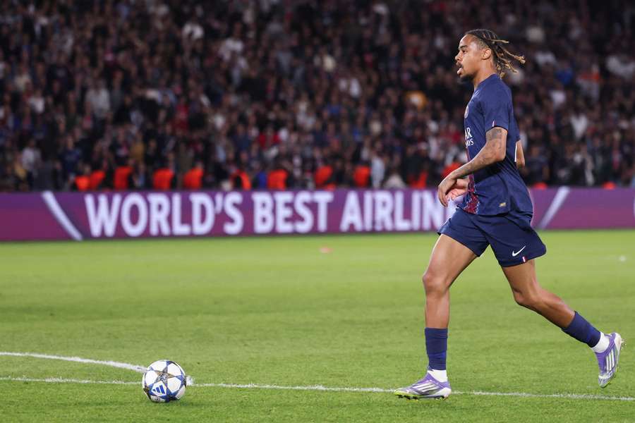 Barcola avec le PSG.