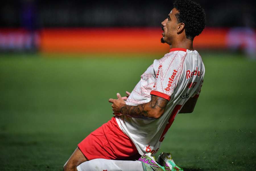 Lucas Evangelista comemora gol marcado sobre o Corinthians Lucas Evangelista comemora gol marcado sobre o Corinthians