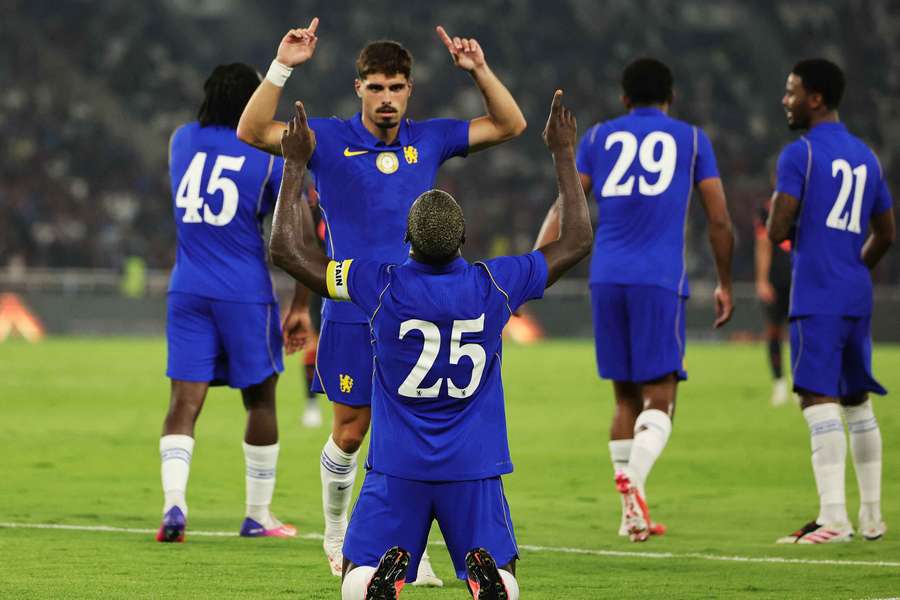 El Chelsea afronta una nueva etapa con Xabi Alonso El Chelsea afronta una nueva etapa con Xabi Alonso