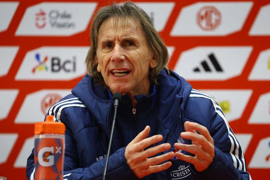 Ricardo Gareca falou sobre a ausência de Messi no duelo com o Chile