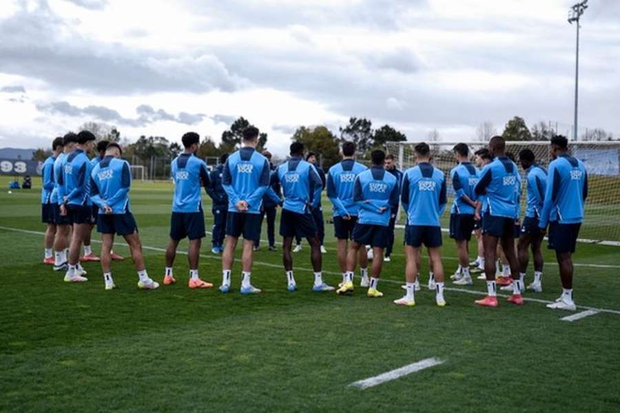 FC Porto no último treino antes do clássico
