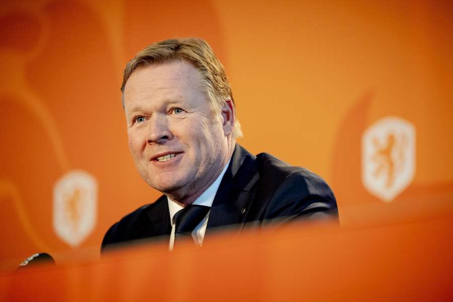 Ronald Koeman vrea să revină la un sistem cu patru fundași pentru naționala olandeză.