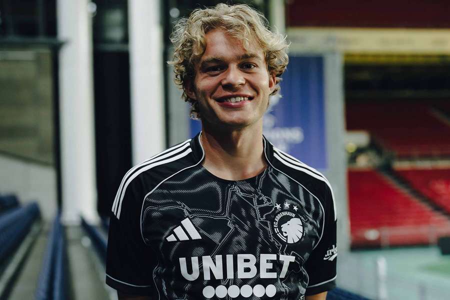 Madsen znovu na scéně. Ze Slavie odcházel zadními dveřmi, teď ho za 100 milionů kupuje Kodaň
