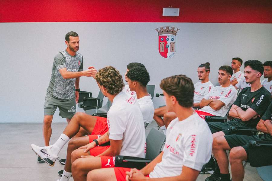 Simão Freitas teve primeiro contacto com os jogadores