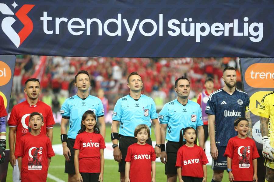 Die Süper Lig kommt weiterhin nicht zur Ruhe. Die Süper Lig kommt weiterhin nicht zur Ruhe.