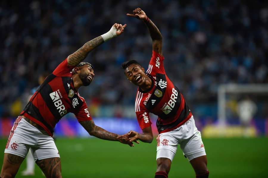 Gabigol abriu o placar com assistência de Bruno Henrique