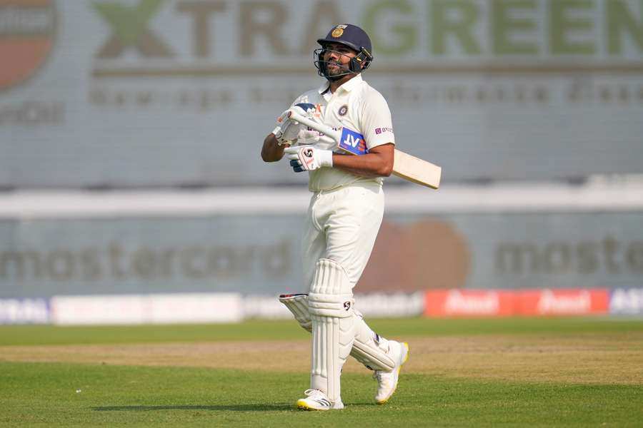 Rohit's India fell to Australia in the third test