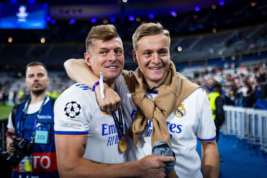 Die Kroos-Brüder Toni (l.) und Felix räumen jetzt auch abseits des Feldes ab.